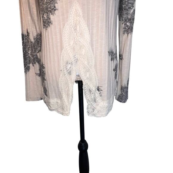 Rewind womens size M ribbed crochet embroidered crochet lace vented back tunic - Picture 4 of 7